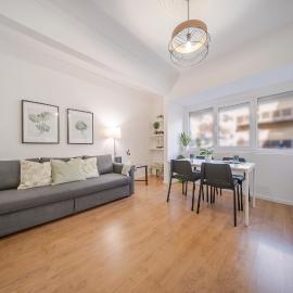 Cacilhas Riverside Lisbon Apartment