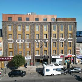Ilford Grand Hotel