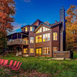 Ski-in/Car-out, HOT TUB with Amazing sunset view
