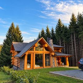 Forest Villa Positiva, hotel Hlevci városában