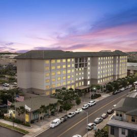 Embassy Suites By Hilton Oahu Kapolei - FREE Breakfast, hotel en Kapolei