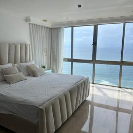 Habitación Coral con vista Mar y Jacuzzi en el Malecón Santo Domingo، فندق في Ciudad Nueva