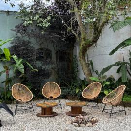 Marola Hostel, hotel u gradu Ubatuba