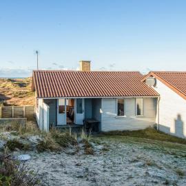 6 person holiday home in Henne