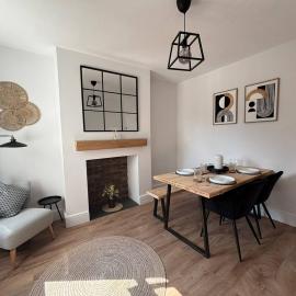 Barber House - Cosy Stylish 2 bed - Sleeps…