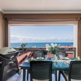 Driftsands 108 Two Bedroom Apartment Balcony and Sea View、ウヴォンゴ・ビーチのホテル