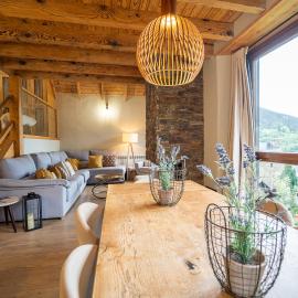 Eth Estel de Salardú--Casa con vistas de ensueño-Aparca a 1 metro de la puerta-Gran Chimenea-WIFI-Fibra Opt,-5 SMART TV