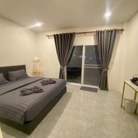 เถียนมาวส์ บ้านรักไทย Banrakthai, hotel di Ban Rak Thai