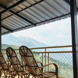The Upperdeck Wooden Cabin Kuttikanam by Mannar villas