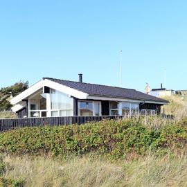 4 star holiday home in Løkken, hotel sa Løkken