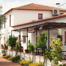 Viva! Farmhouse, hotelli kohteessa Monsaraz