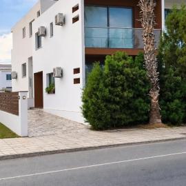 Evergreen Pearl , 2 Bedroom Maisonette In Heart Of Paphos