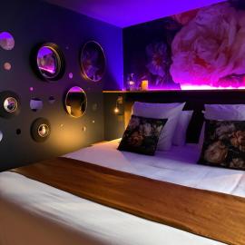 L'alcôve Clisson-Love room- Gîte Romantique-SPA
