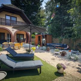 Csuka48 Apartman, hótel í Szarvas
