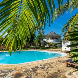 The Orchard - 2BR Apartment - Shared Pool