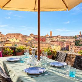 Terrazza dei Sogni il Campo GestShortRentSiena: Siena'da bir otel