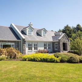 Ballinakill Lodge, hotell sihtkohas Moyard