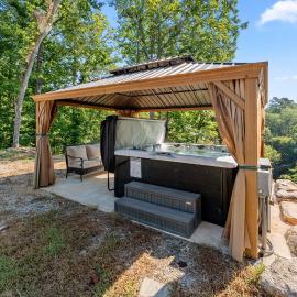 Riversong Cabin, viešbutis mieste Klivlandas