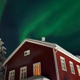 Raanu Apartment 45 minutes from Rovaniemi center、Raanujärviのホテル