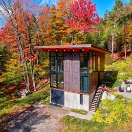 Sterling Treehouse, hotelli kohteessa Stowe Fork