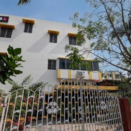 Hotel O Cozee Homestay and Guest House