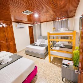Viesnīca Hotel Aurea pilsētā Valjedupara