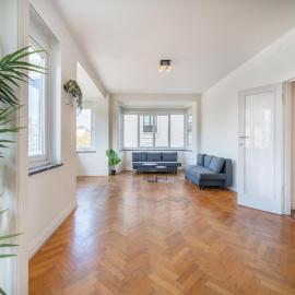 Spacious 3-Bedroom Family Apartment