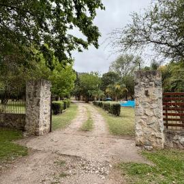 Cabañas Portal de la Reserva, hôtel à Valle Hermoso