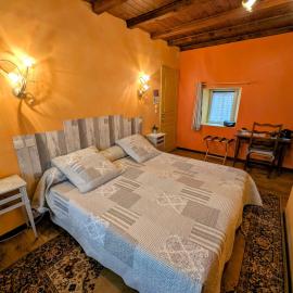 Chambre cosy dans maison historique avec parc et accueil chevaux