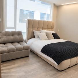 Estudio moderno con vista a la ciudad, terraza y gym A minutos del Metro La Carolina, Quito