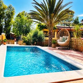 Cortijo el Alcornocal, hotel em Málaga