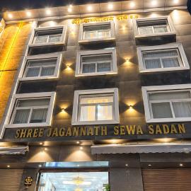 Oaktel Jagannath Dham - 2 min walk from Bankebihari Temple