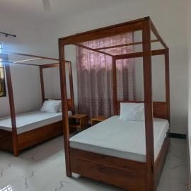 Mnazi Home