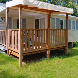 Bungalow charmant avec piscine partagée à Saint-Chéron
