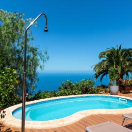 Sea view villa in Tijarafe, private pool.