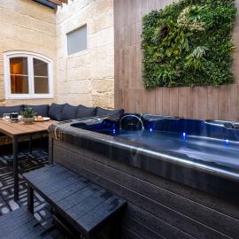 Roam Gozo - The Retreat - Private Hot Tub and Courtyard