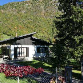 Holiday Home Chalet Al Portic by Interhome