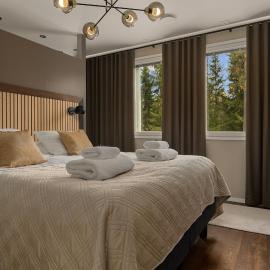 Aurora Riverside Villa