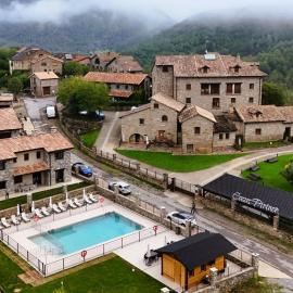 Casas Pirineo, Ainsa, hotel en Aínsa