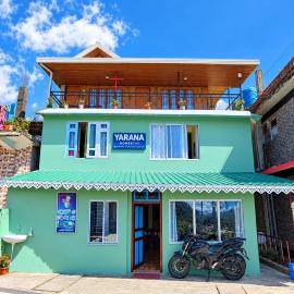 Yaarana Homestay, ξενοδοχείο σε Lava