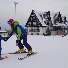 Aparthotel Rabiań-SKI 10 metrów od wyciągu Horników Wierch połączonego z Kotelnicą Wypożyczalnia sprzętu narciarskiego w obiekcie