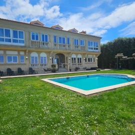 LÚA Cies Room - Villa Mide, готель у місті Oya