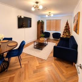 Stylish 2 Bedroom Apartment Central Bishop's Stortford