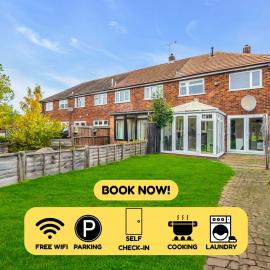 Spacious 4-Bed Haven in Orpington Retreat