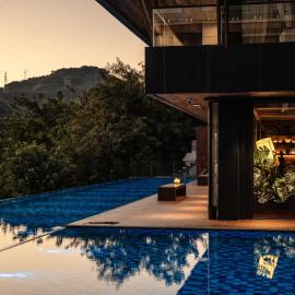 Viesnīca Shierlan VIRAAG Lancang River View Resort Dzjinhunā