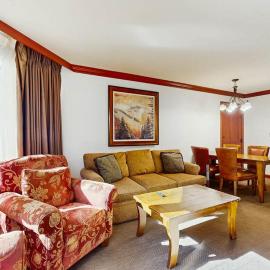 Resort at Squaw Creek's 319, hotel en Olympic Valley