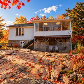 Georgian Bay 3-bdrm lakefront Main House