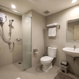 Capital Hotel, hotel em Pangururan