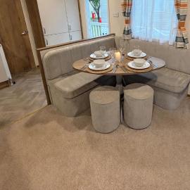 Skelding Bay Luxury Caravan