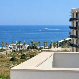 Leo Penthouse With Sea Views